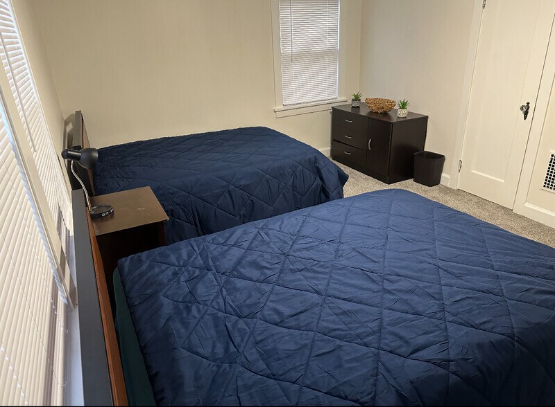 Building Photo - 202 Terrace Park