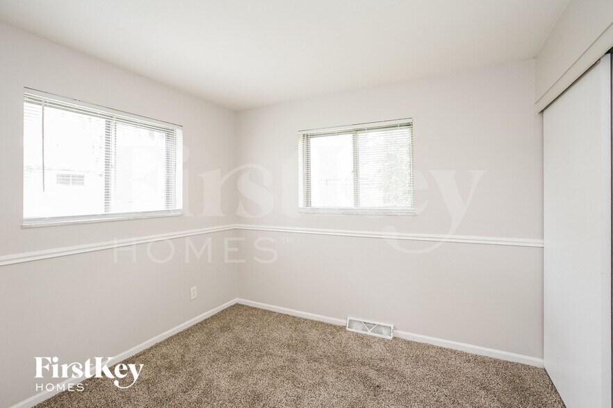 Building Photo - 7414 E 30th St