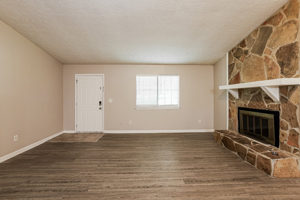 Building Photo - 4114 Red Laurel Way SW