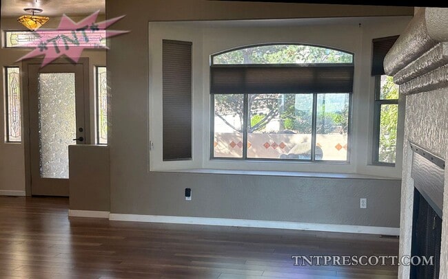 Building Photo - Home in Yavapai Hills HOA