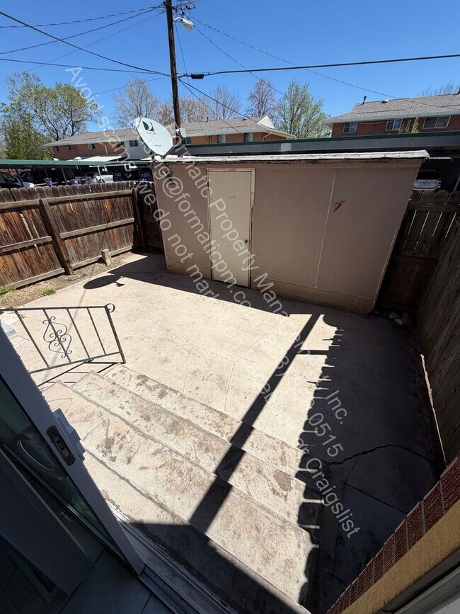 Building Photo - 3814 S Yosemite St