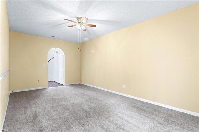 Building Photo - 5403 Sasha Ct