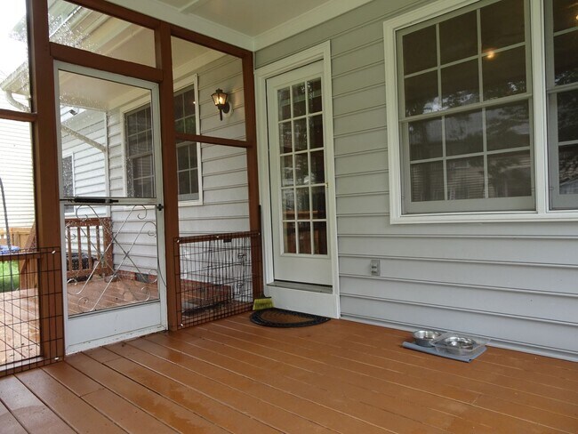 Building Photo - 4 Bedroom 2.5 Bath Home in Powhatan Secondary