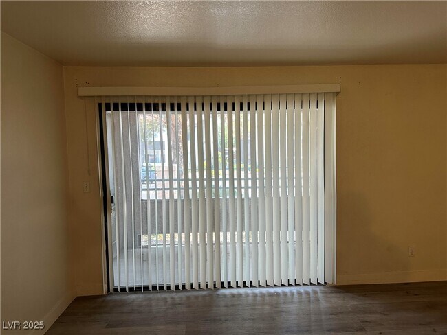 Building Photo - 5151 S Lindell Rd
