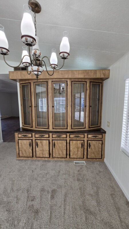 Building Photo - 2525 Flosden Rd