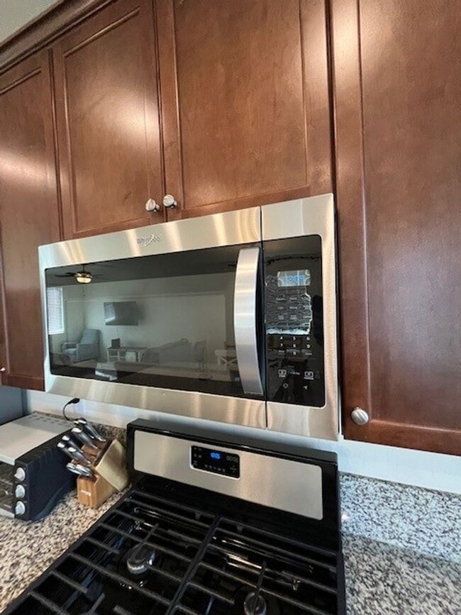 Building Photo - Coming Soon!