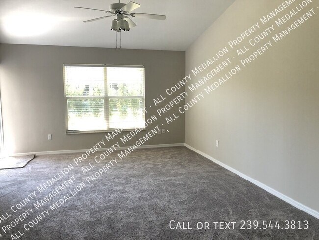 Building Photo - 8223 Breton Cir