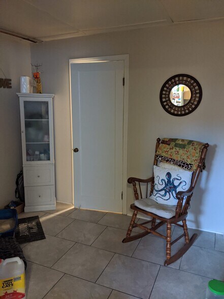 Building Photo - 2732 Eldridge Ave