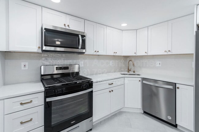 Building Photo - 3316 Ardley Ct