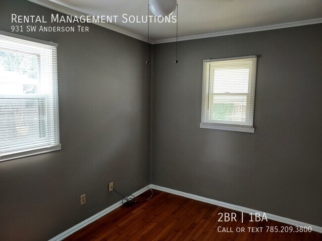 Building Photo - 931 SW Anderson Ter- 2 BED/1 BATH