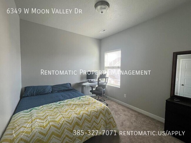 Building Photo - 6349 W Moon Vly Dr