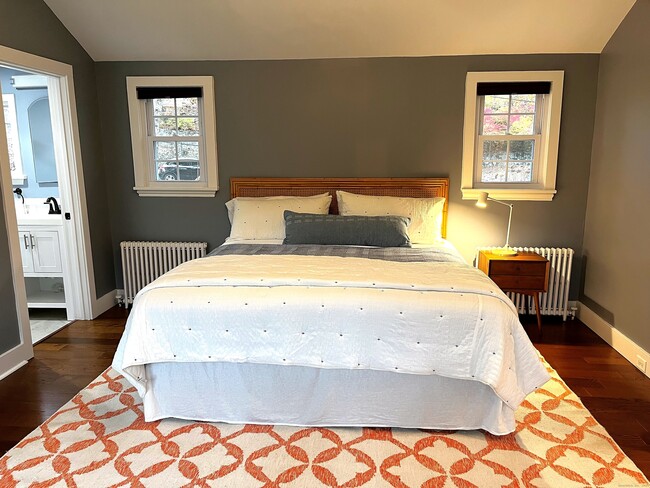 Building Photo - 83 Maltbie Ave