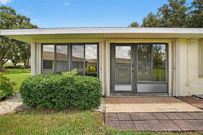 Building Photo - 2221 Ivan Ct