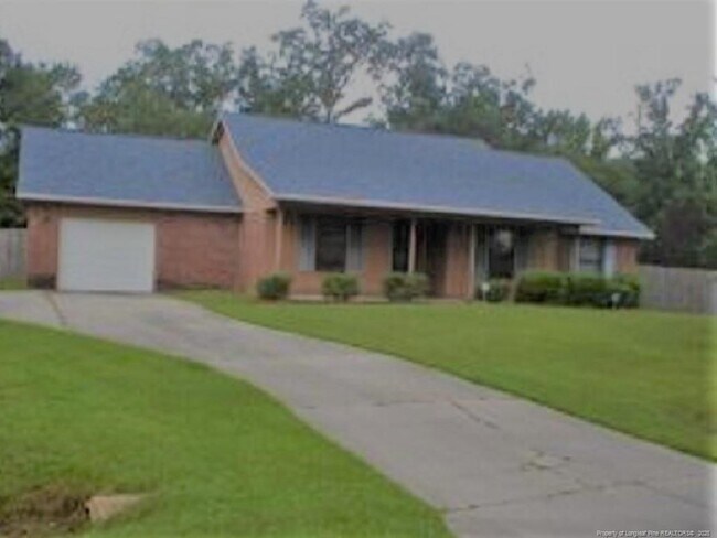 Primary Photo - 513 Woodberry Cir