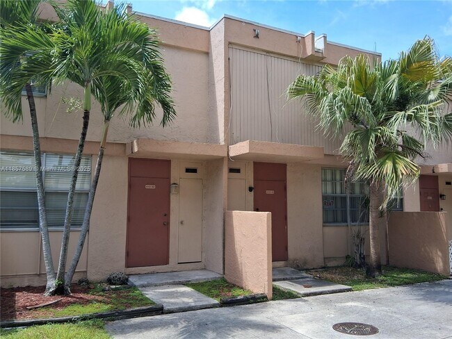 Building Photo - 6103 SW 69th St