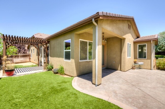 Building Photo - 21230 Tramonto Ln