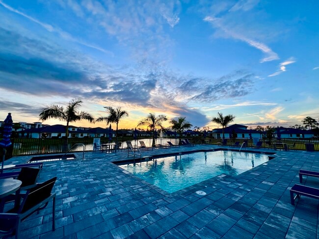 Building Photo - 13071 Georges Cay