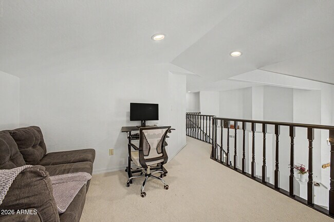 Building Photo - 5773 W Shannon St