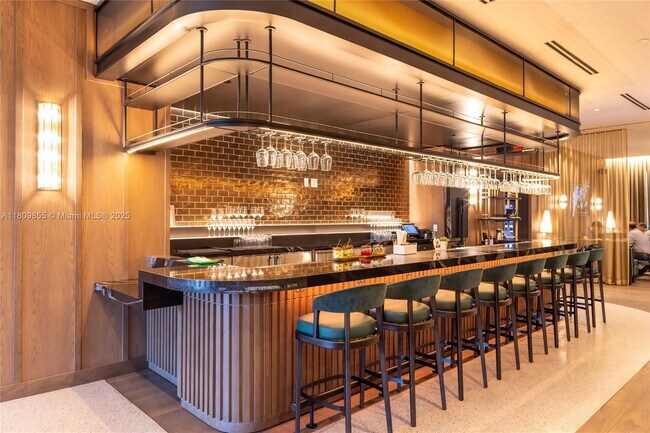 Building Photo - 159 NE 6th St