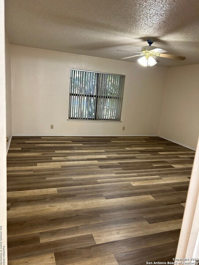 Building Photo - 3510 Mistic Grove