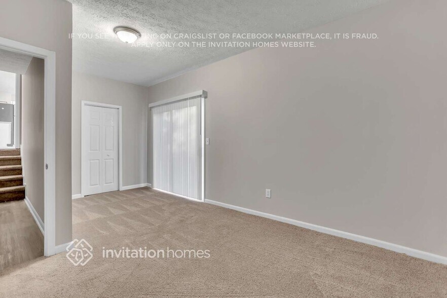 Building Photo - 528 Rockborough Terrace