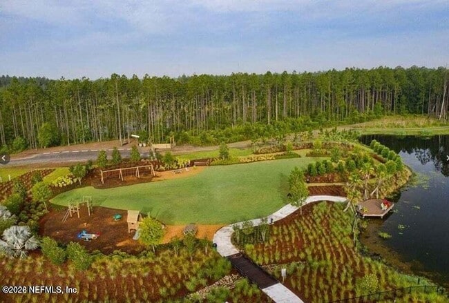 Building Photo - 504 Blue Daze St