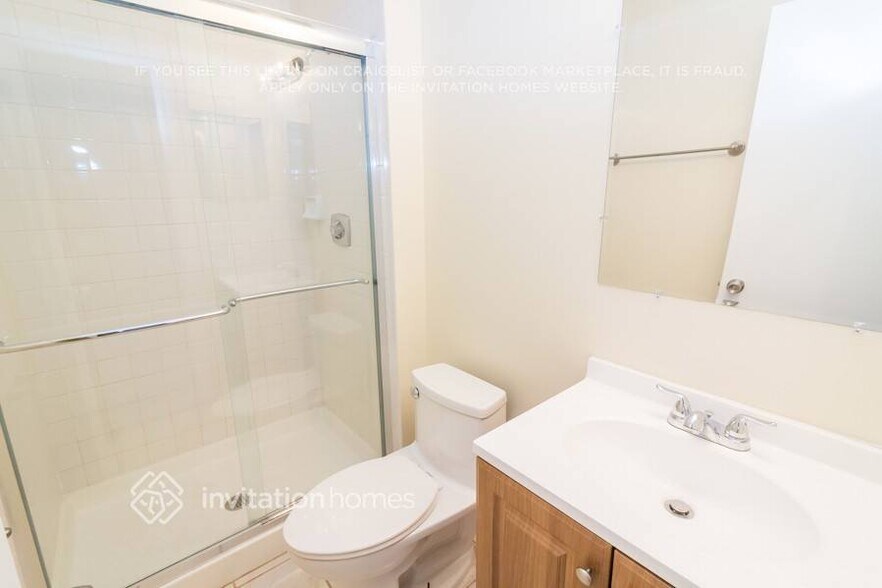 Building Photo - 8447 Red Wagon Ln