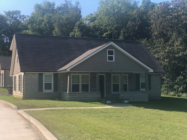 Primary Photo - 3BR 2.5BA Charming Home in Old Concord