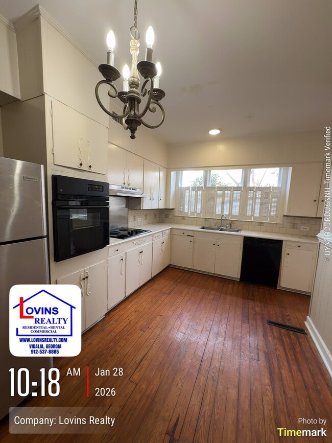 Building Photo - 201 Morningside Dr