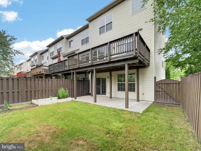 Building Photo - 1169 Carinoso Cir