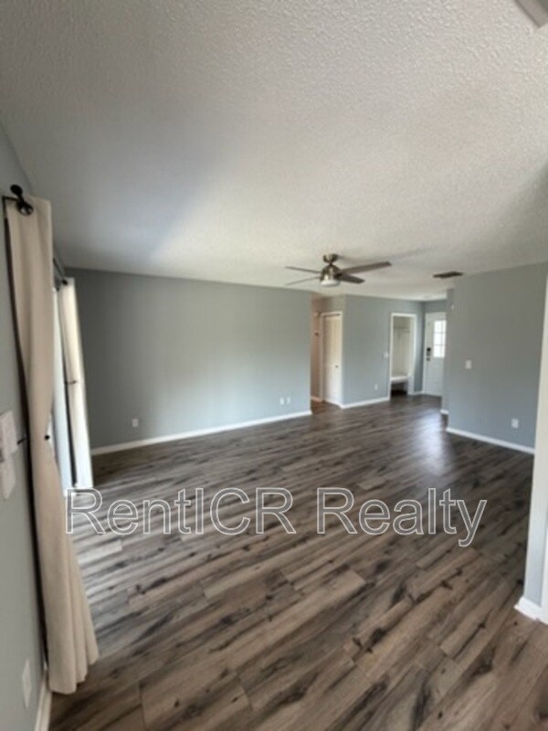 Building Photo - 8913 Wood Lake Ct