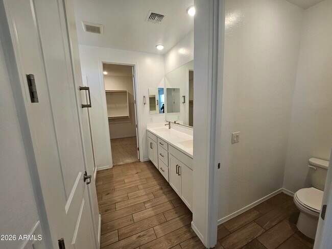 Building Photo - 22815 E Watford Dr