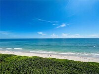 Building Photo - 7440 S Ocean Dr