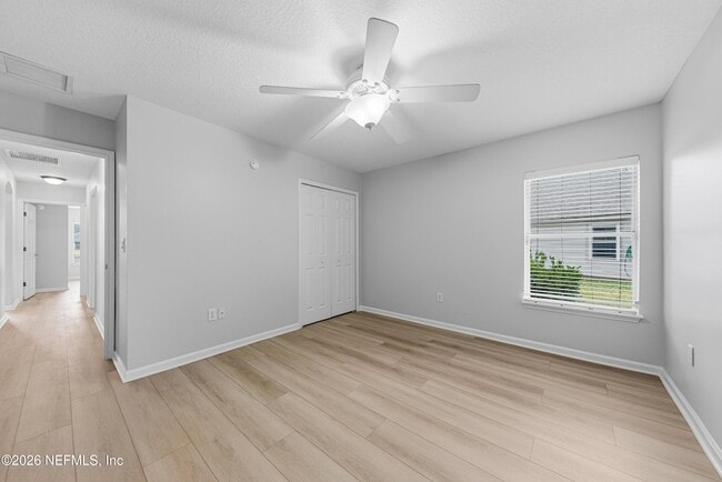 Building Photo - 13844 Fish Eagle Dr W