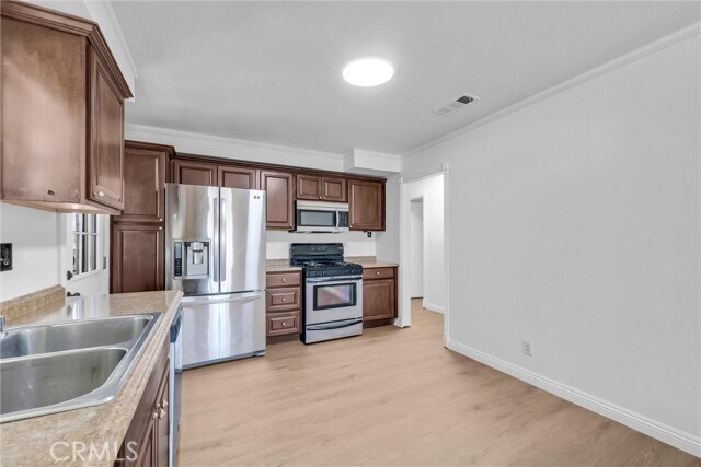 Building Photo - 18515 Los Machos Dr