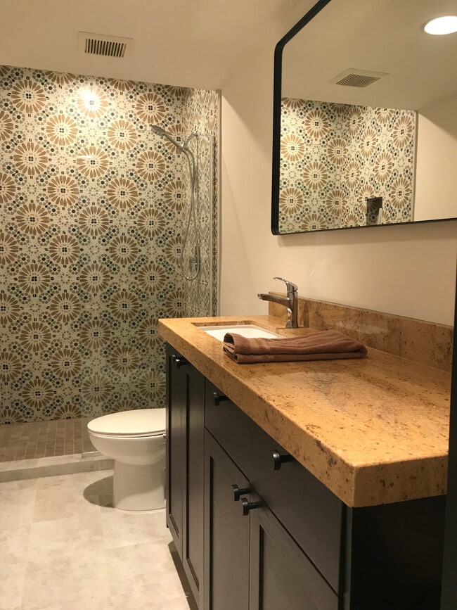 Remodeled bathrooms - 435 E Chuckwalla Rd