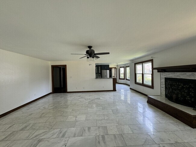 Building Photo - RARE OPPORTUNITY TO LIVE IN PUNGO, NEAR MUNDEN POINT PARK! 3/2.5 SINGLE FAMILY HOME