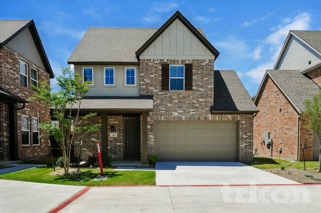 Building Photo - 210 Mansfield Ct