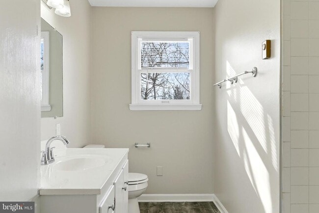 Building Photo - 413 Briarmont Dr