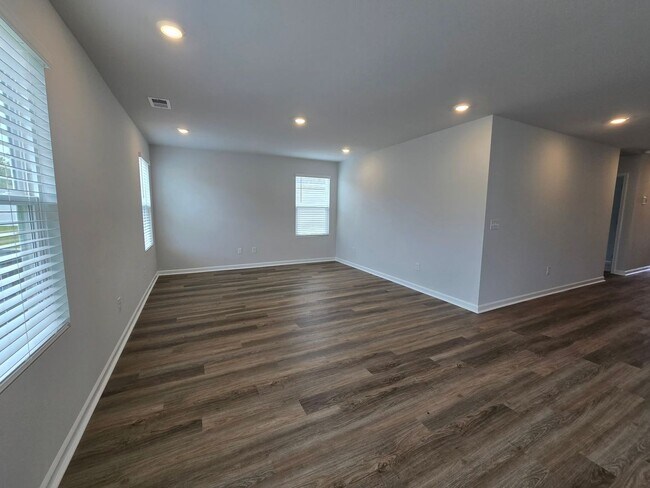 Building Photo - For Rent - Coastal Living Near Sunset Beach!