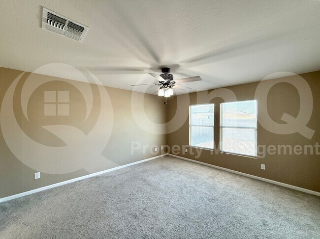 Building Photo - 1036 W Verde Ln