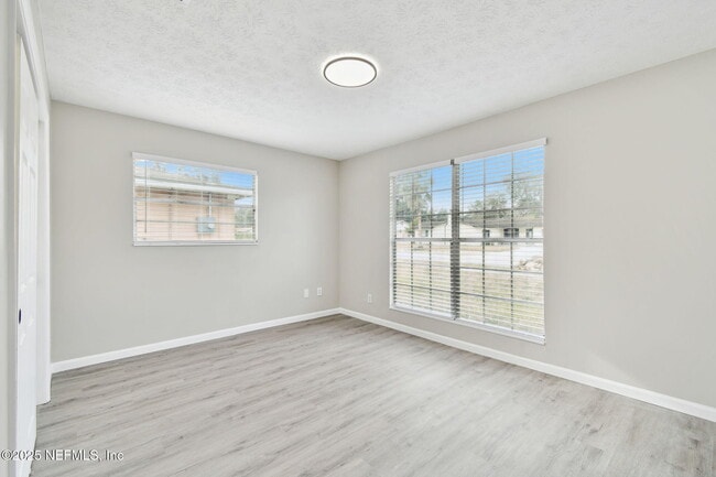 Building Photo - 2793 Greenridge Rd