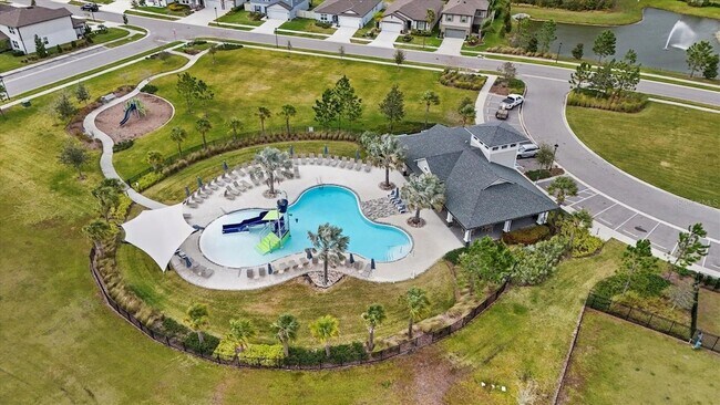 Building Photo - 30543 Thunderbird Dr