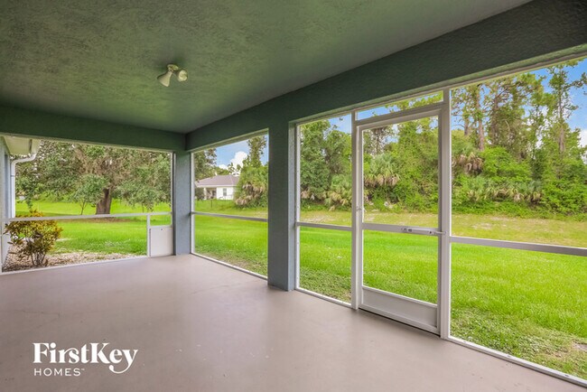 Building Photo - 2463 Alesio Ave