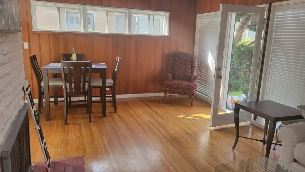 Building Photo - 1430 Manhattan Beach Blvd