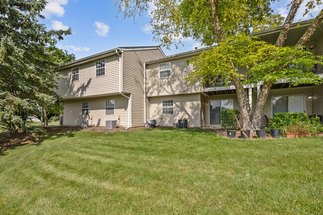 Building Photo - 20 Gant Cir