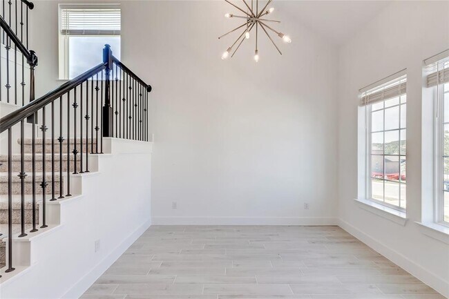 Building Photo - 1832 Asti Ln