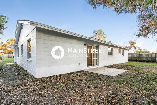 Building Photo - 4 Bedroom Pet-Friendly Home in Tampa, FL w...