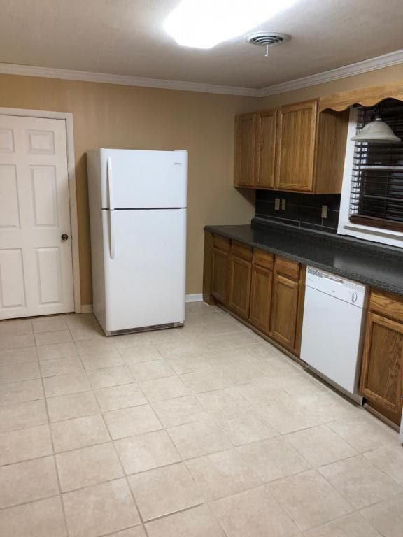 Building Photo - 1406 E Fairview Ave