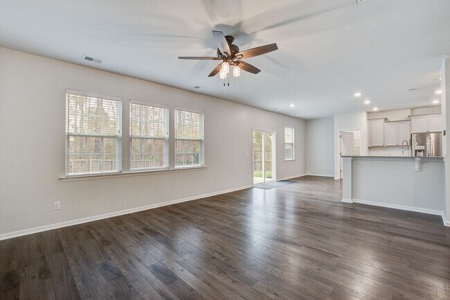 Building Photo - 602 Mountain Laurel Cir